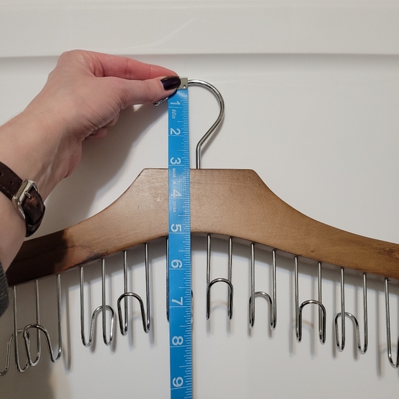 Multi Use Accessory Hanger - Picture 2 of 3